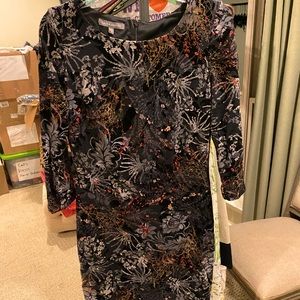 💐 Laura Ashley velvet shift dress